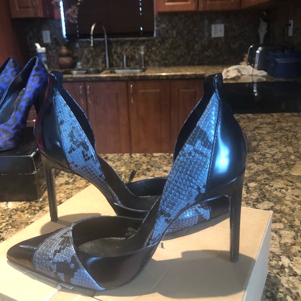 Printed Heels - image 1